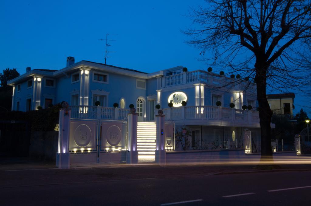 La Maison Delle Favole Desenzano del Garda Bagian luar foto