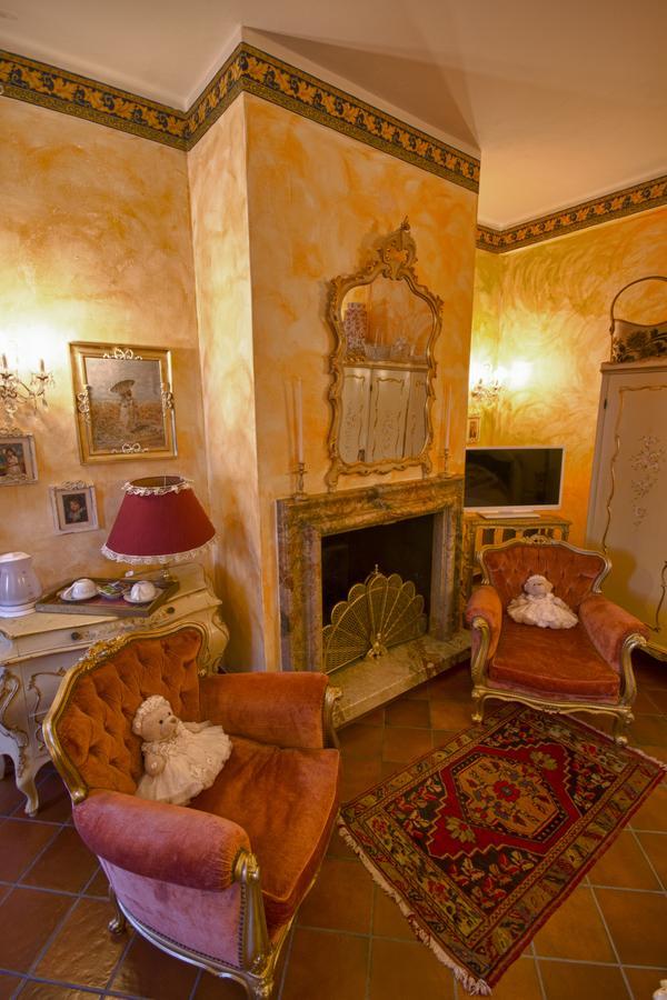La Maison Delle Favole Desenzano del Garda Bagian luar foto